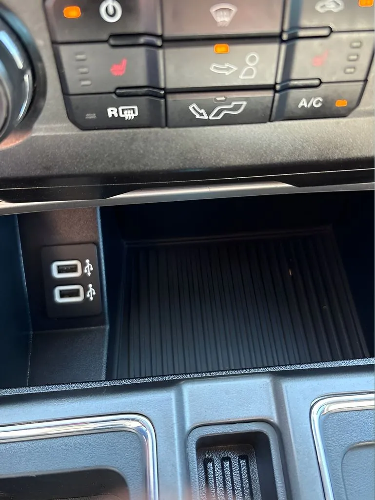 Ford F-150 photo 27