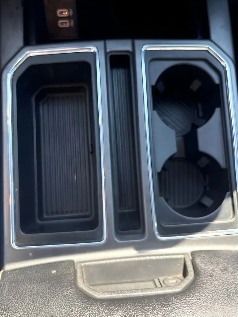 Ford F-150 photo 28