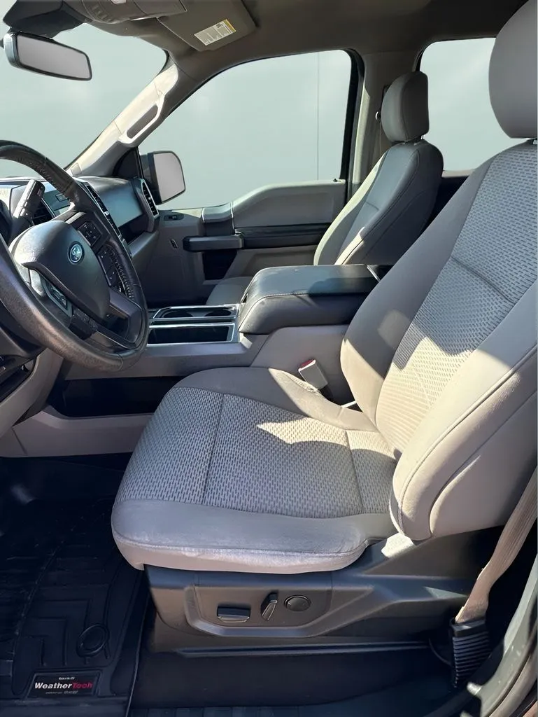 Ford F-150 photo 13