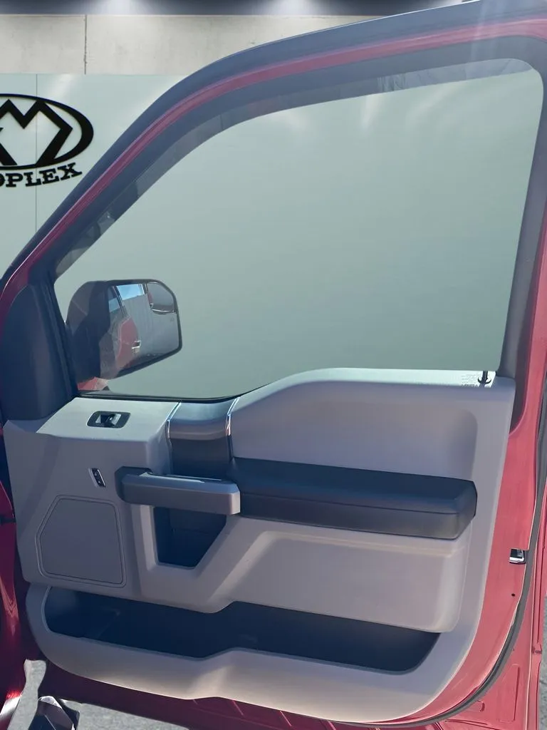 Ford F-150 photo 19