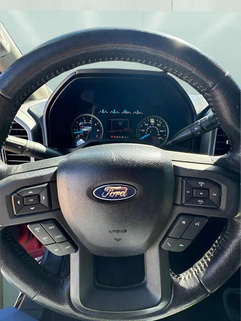 Ford F-150 photo 23