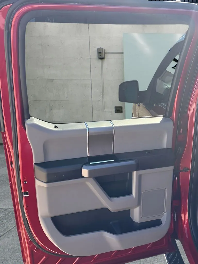 Ford F-150 photo 15