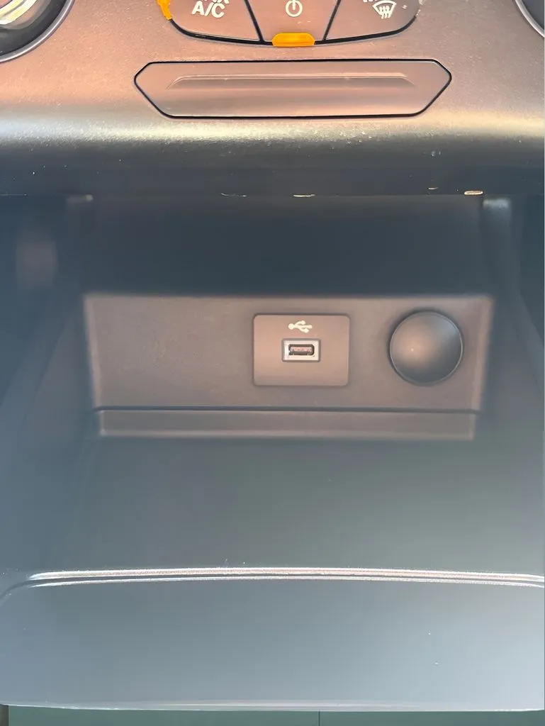 Ford Fusion photo 26