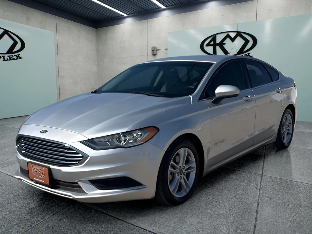 Ford Fusion photo 7