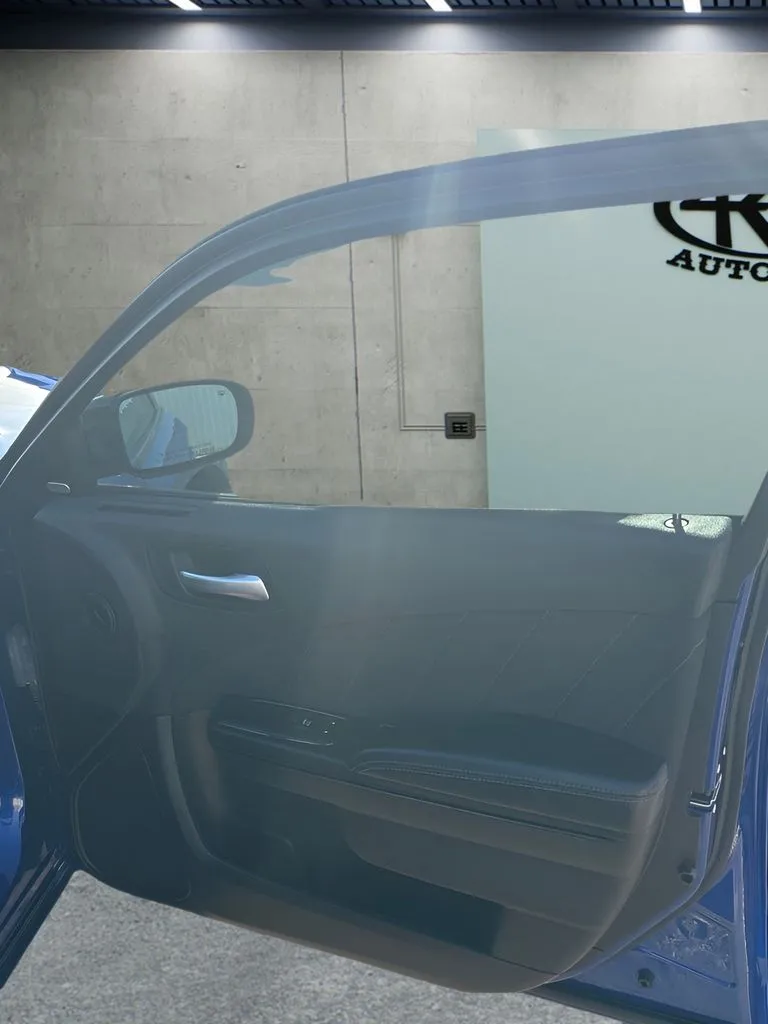 Dodge Charger photo 20