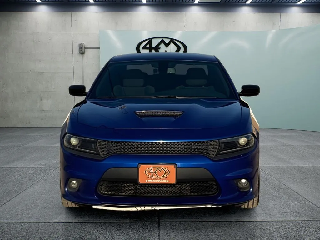 Dodge Charger photo 8