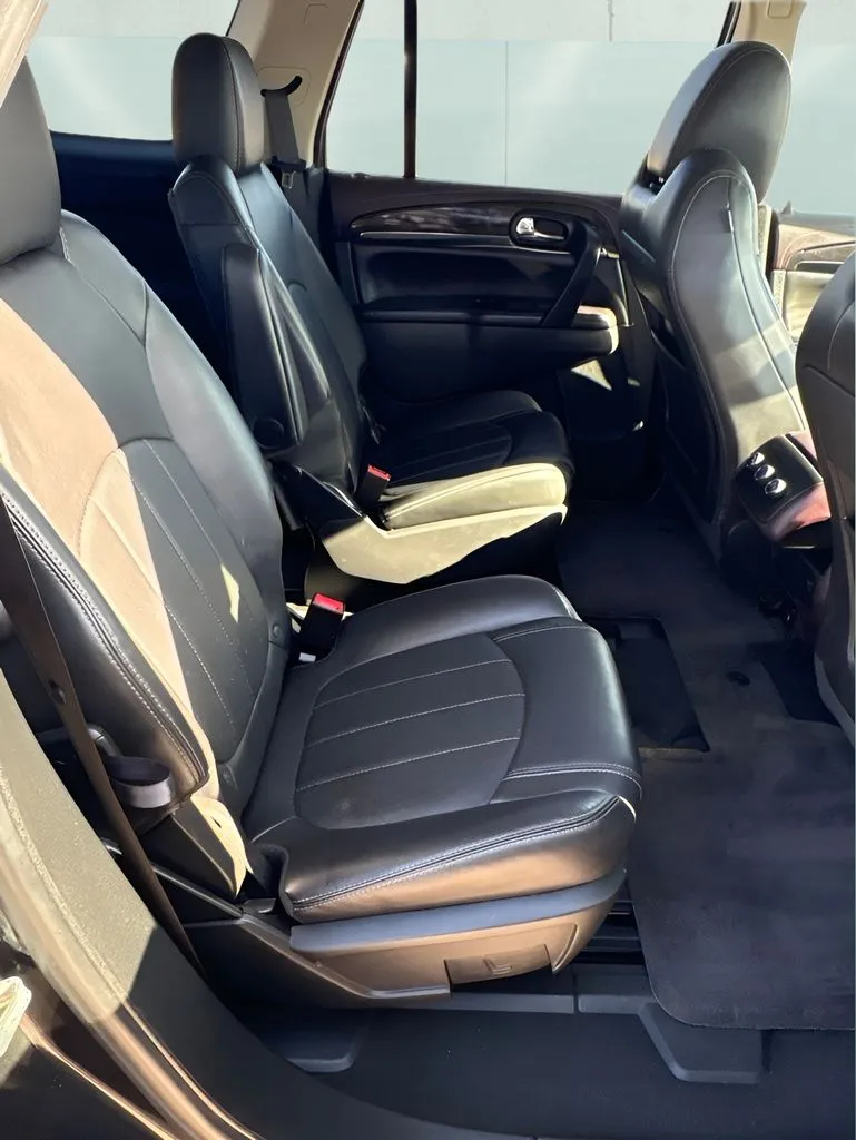 Buick Enclave photo 20
