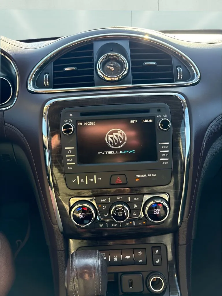 Buick Enclave photo 28