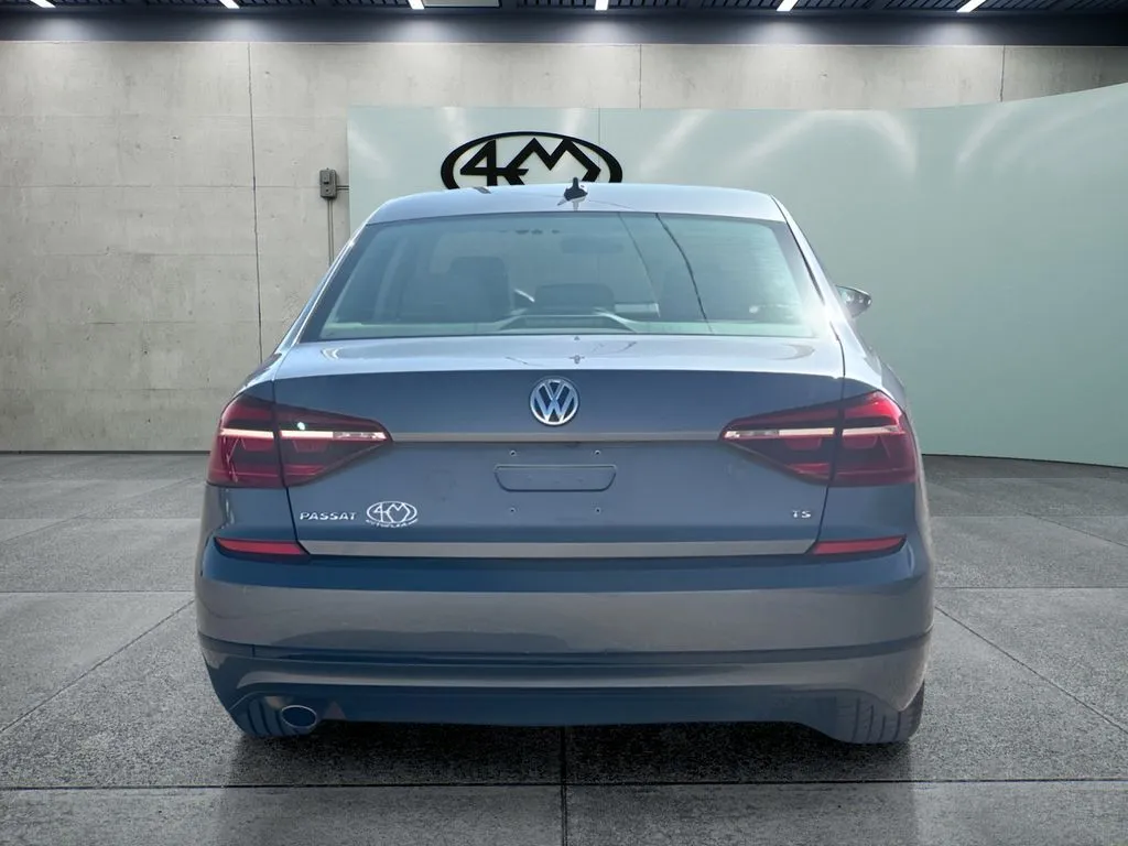 Volkswagen Passat photo 4