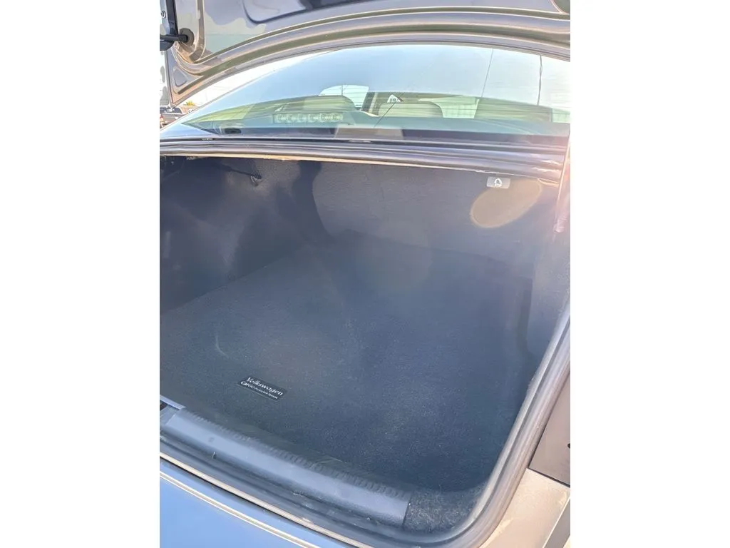 Volkswagen Passat photo 18