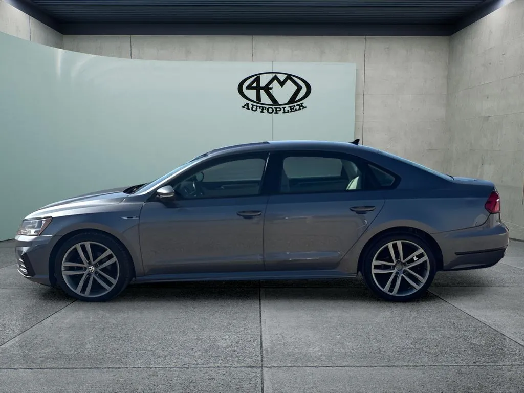 Volkswagen Passat photo 6