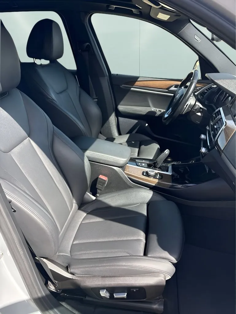 BMW X3 photo 22