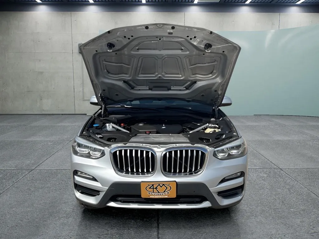 BMW X3 photo 9