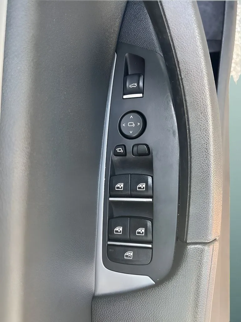 BMW X3 photo 12