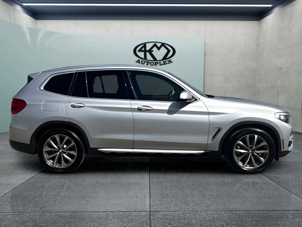 BMW X3 photo 2