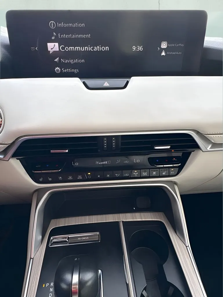 Mazda CX-90 photo 29