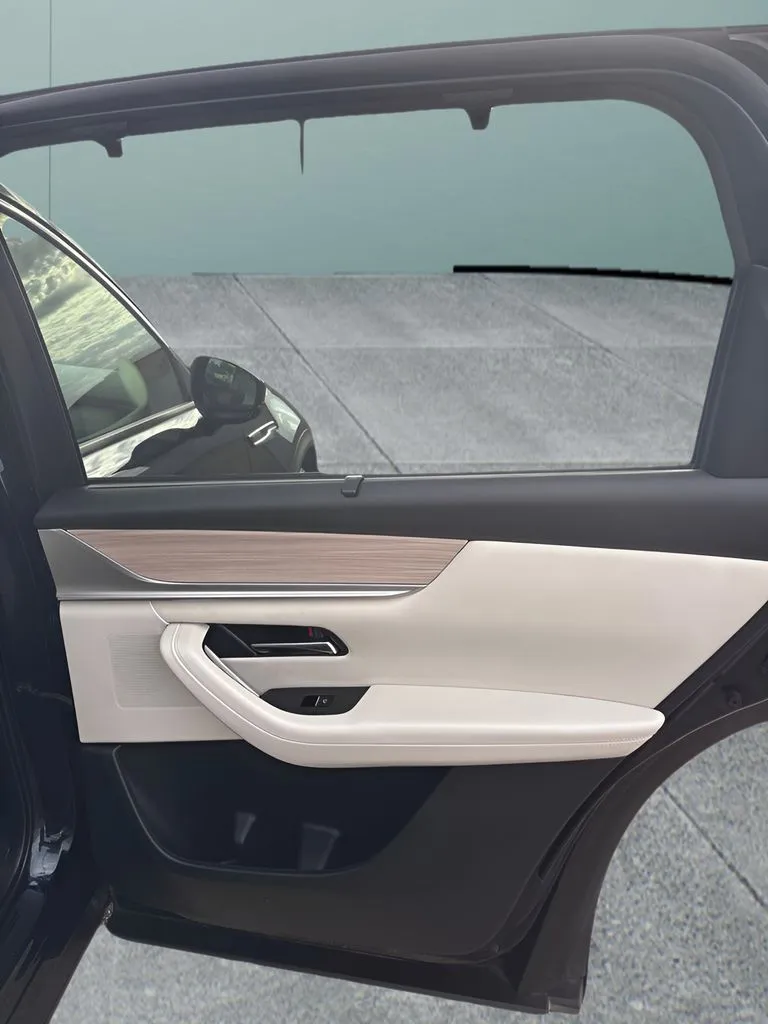 Mazda CX-90 photo 20