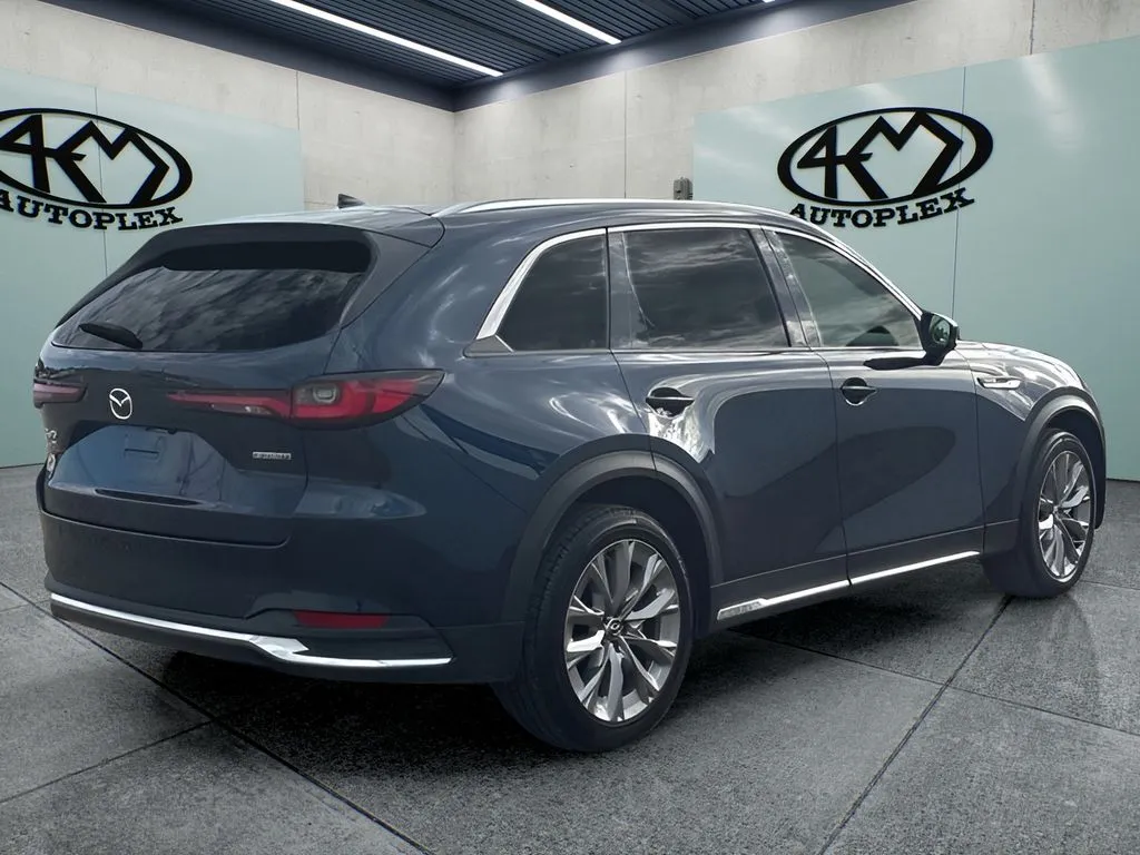 Mazda CX-90 photo 3