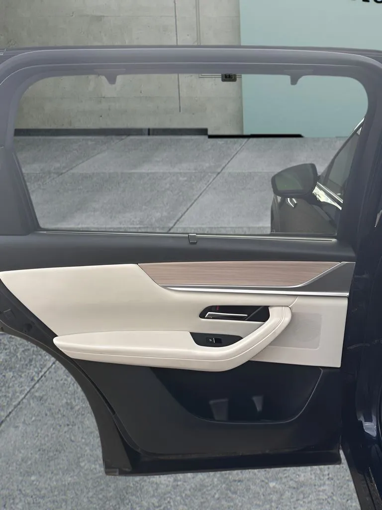 Mazda CX-90 photo 14