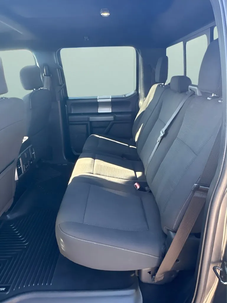 Ford F-150 photo 16