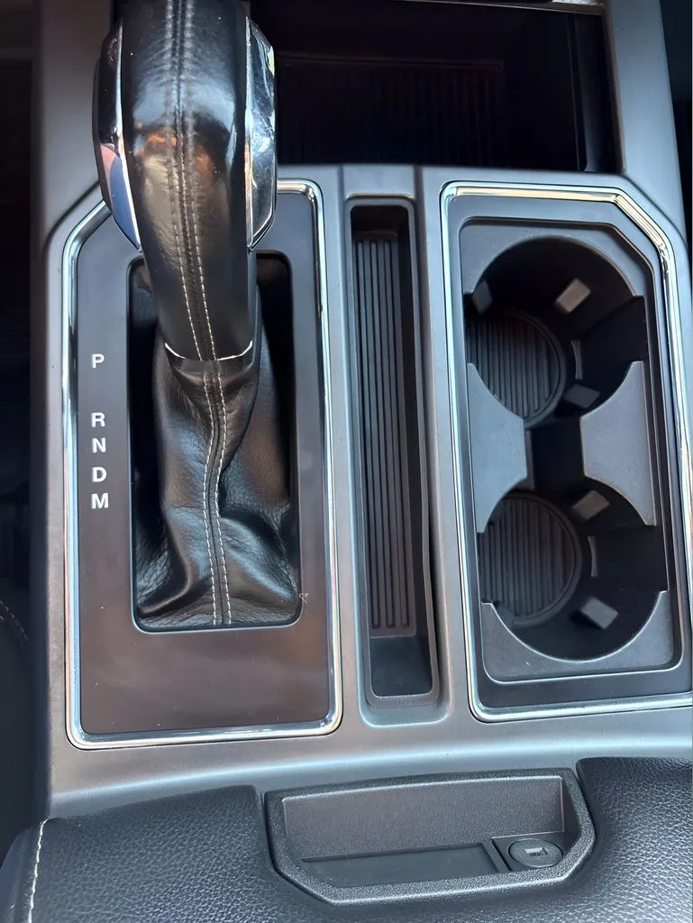 Ford F-150 photo 27
