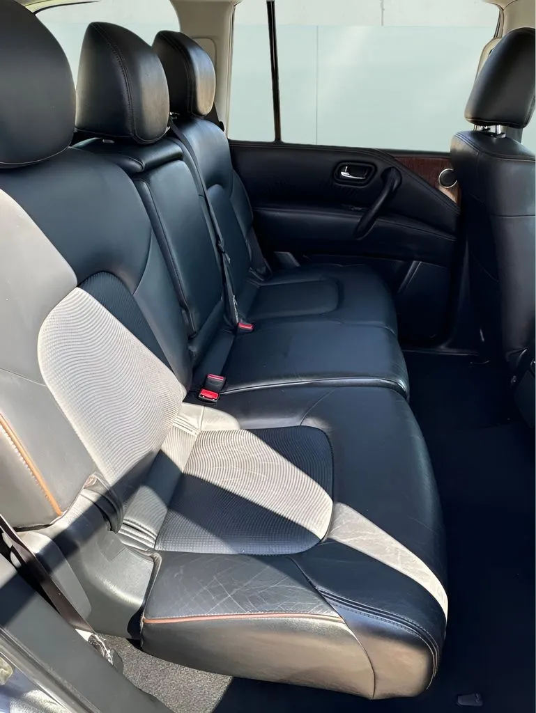 Nissan Armada photo 21