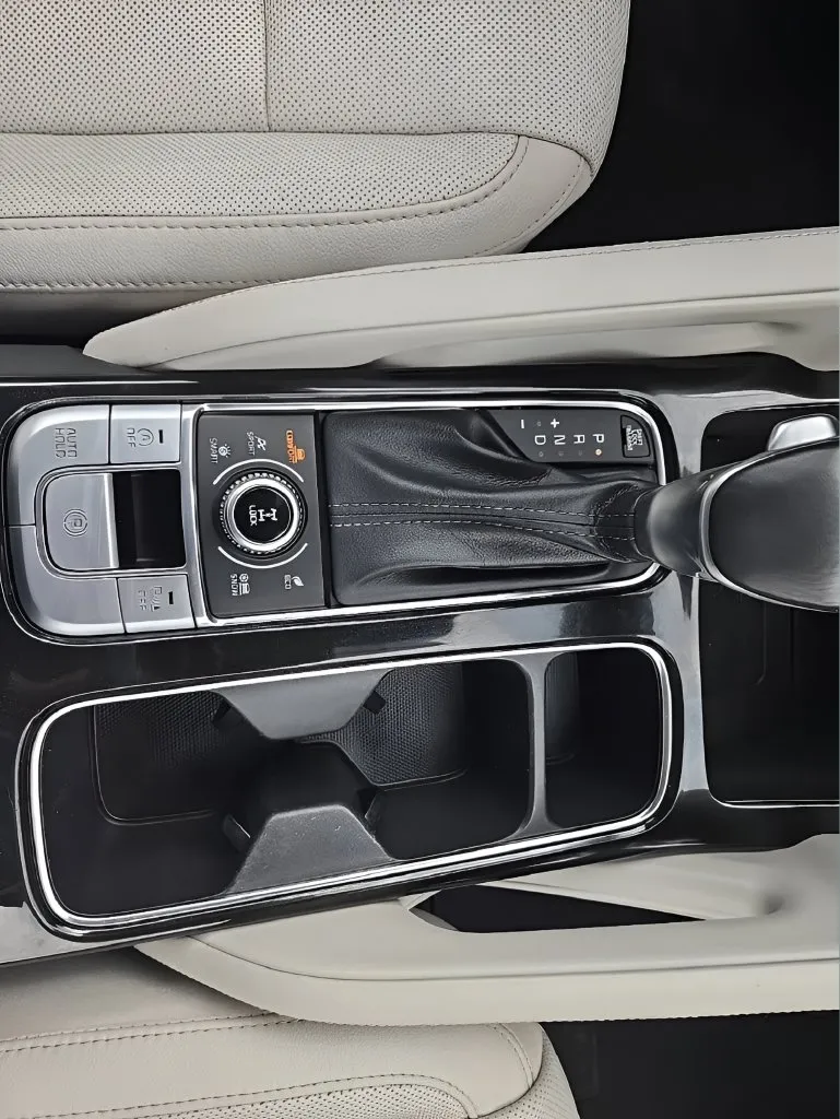 Kia Telluride photo 28
