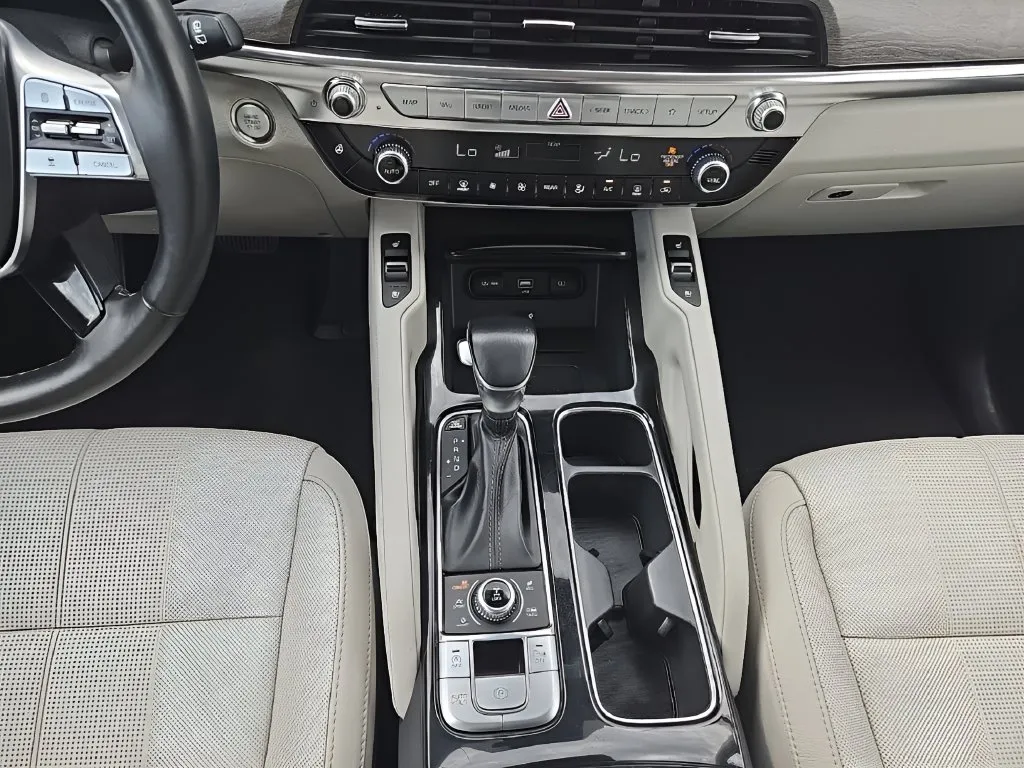 Kia Telluride photo 24
