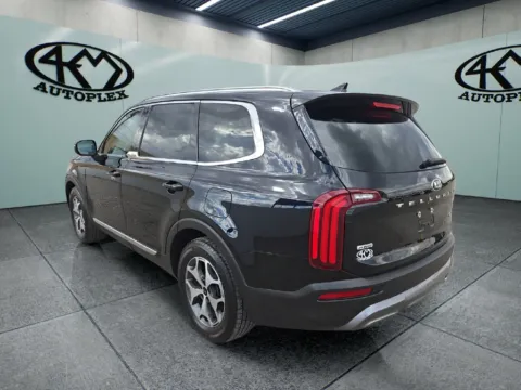More photos of 2020 Kia Telluride EX at 4M Autoplex - Industrial Blvd, TX