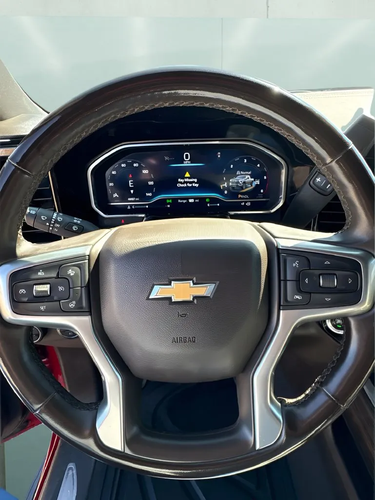 Chevrolet Silverado photo 27