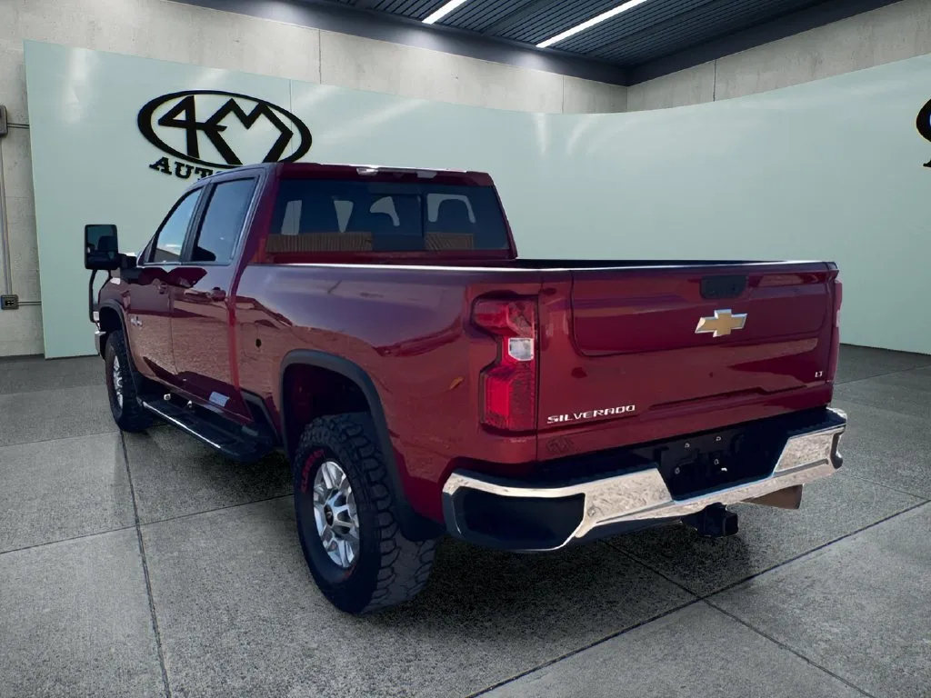 Chevrolet Silverado photo 6
