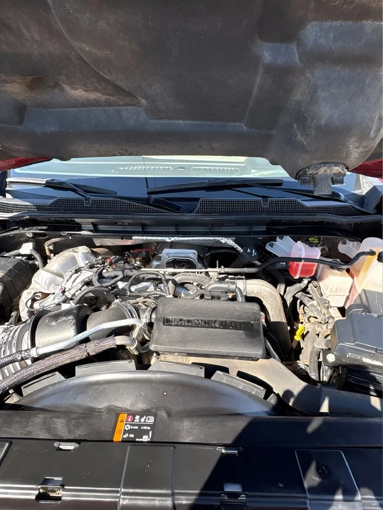 Chevrolet Silverado photo 10
