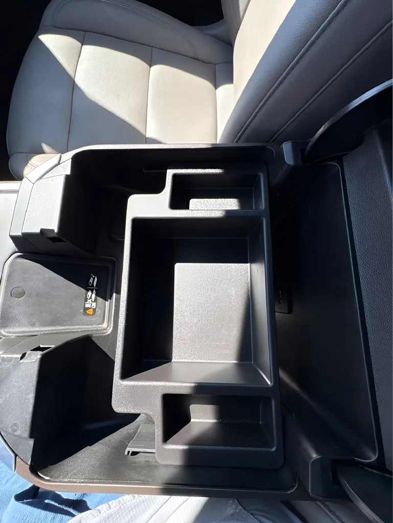 Chevrolet Silverado photo 32