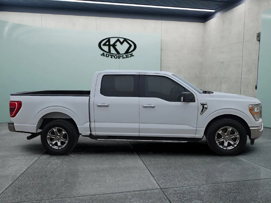 Ford F-150 photo 2