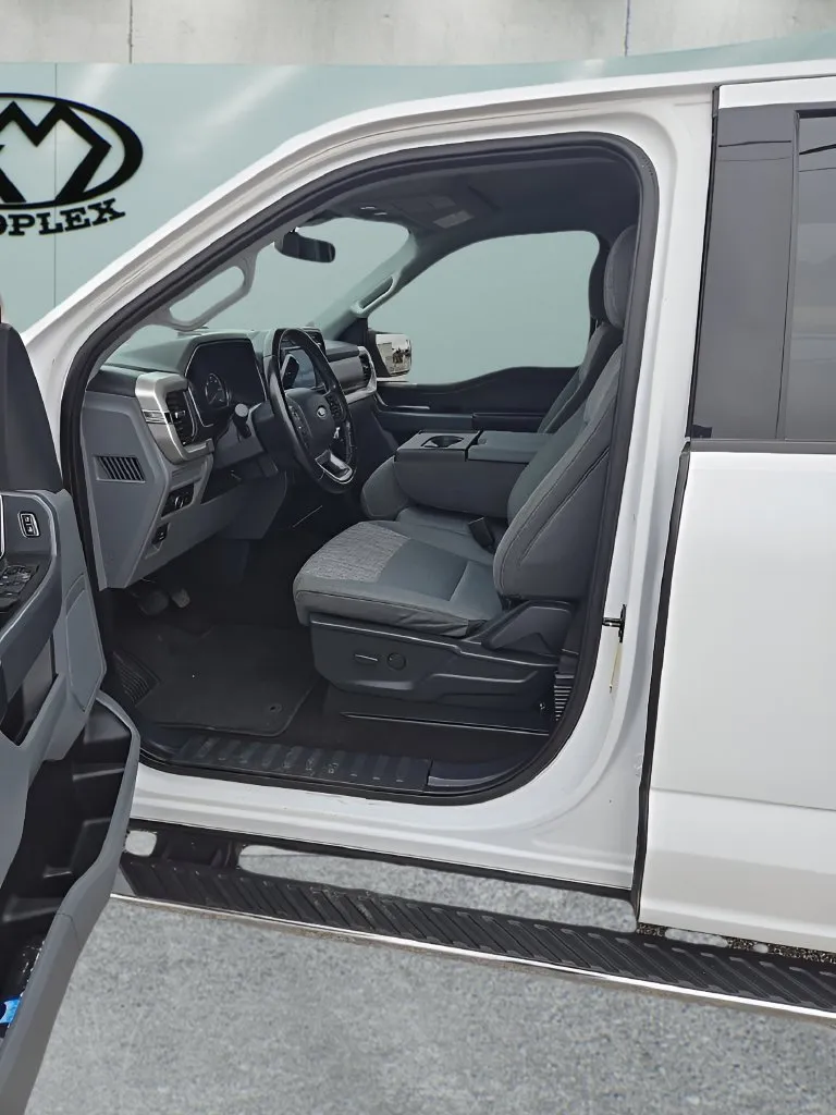 Ford F-150 photo 13