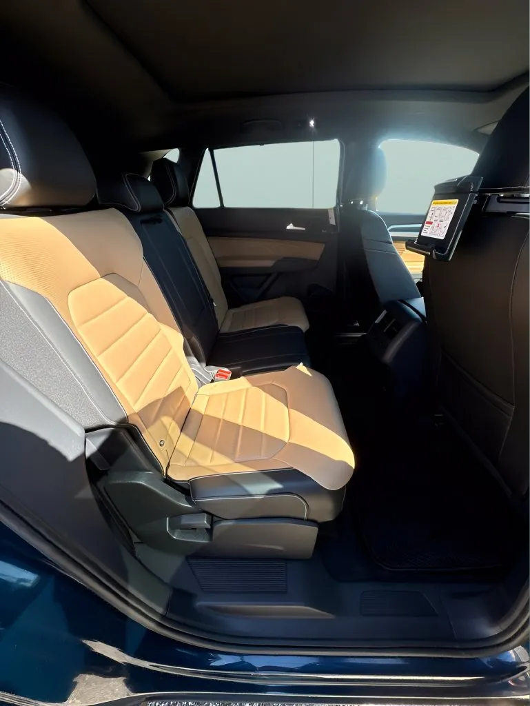 Volkswagen Atlas Cross Sport photo 21