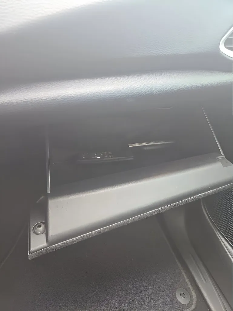 Chrysler Pacifica photo 26