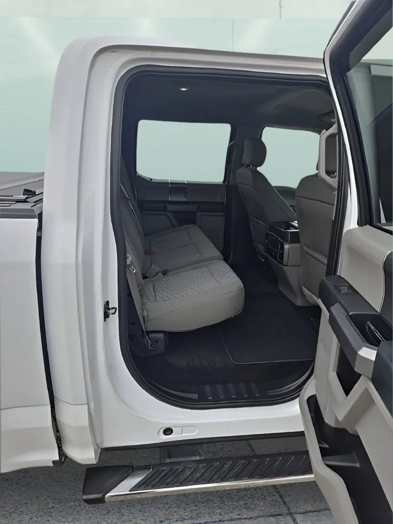 Ford F-150 photo 17