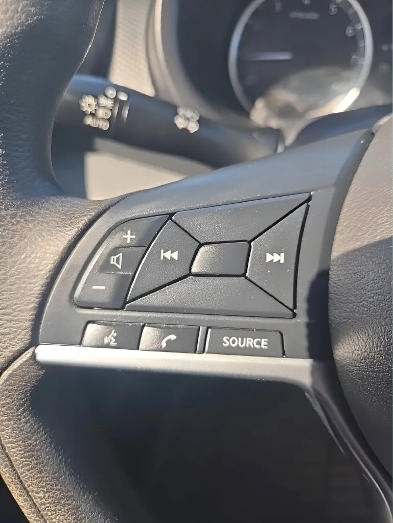 Nissan Kicks photo 24