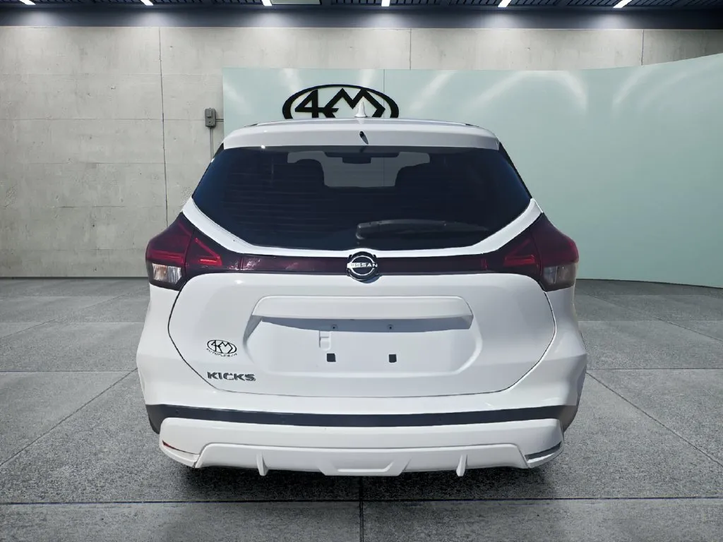 Nissan Kicks photo 4