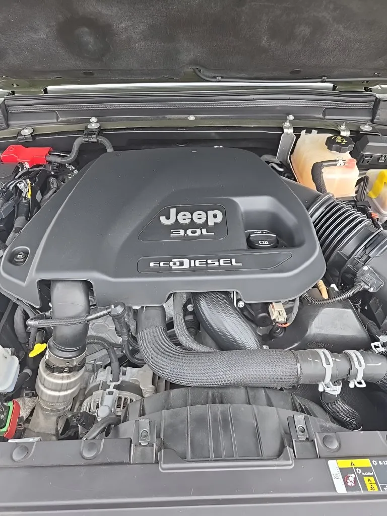 Jeep Wrangler photo 10