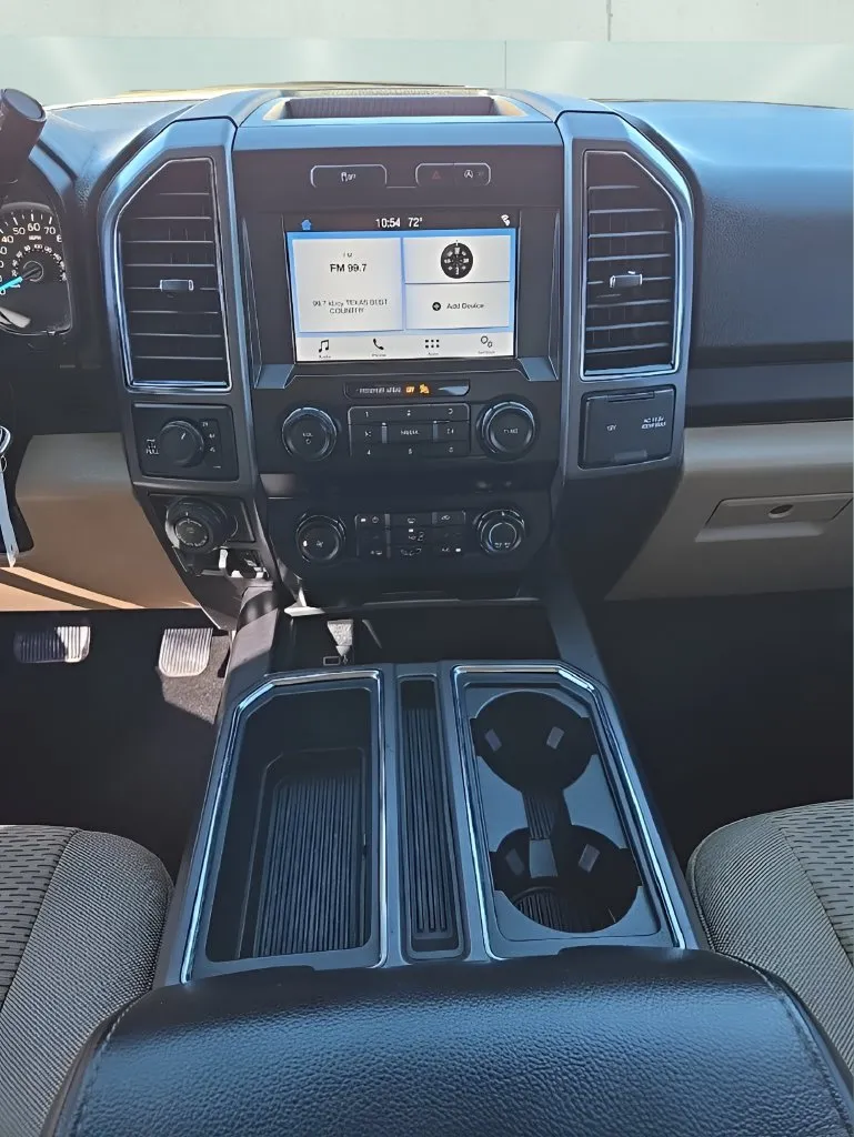 Ford F-150 photo 21