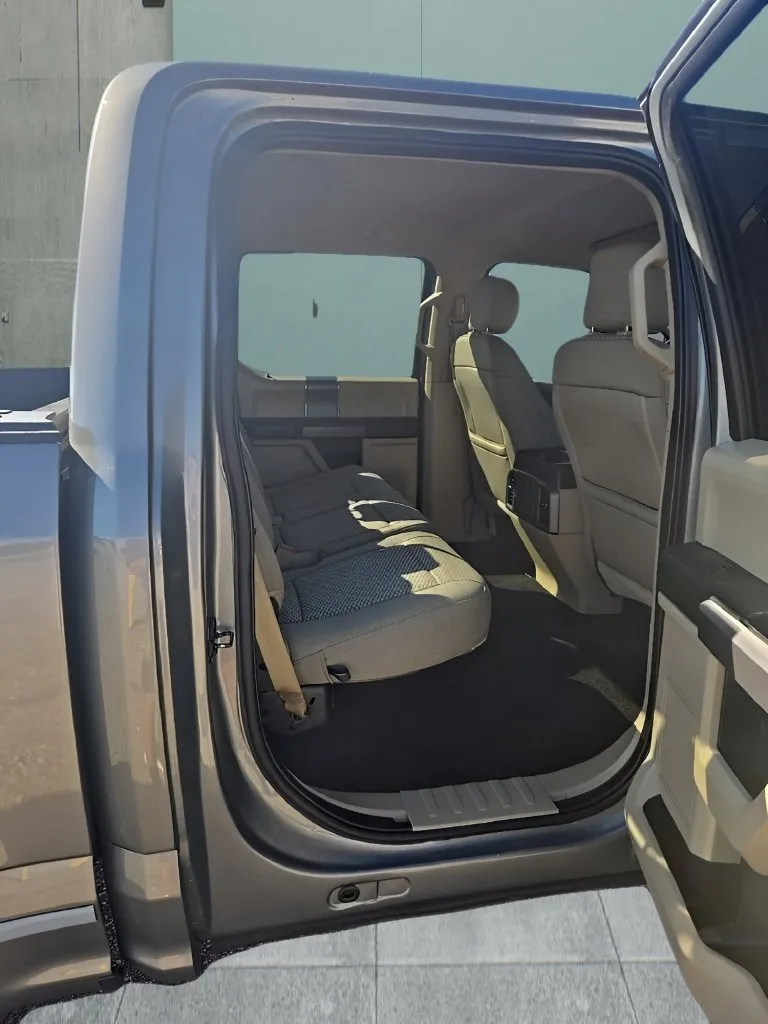 Ford F-150 photo 16