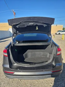 More photos of 2019 Ford Fusion Hybrid Titanium at 4M Autoplex - Industrial Blvd, TX