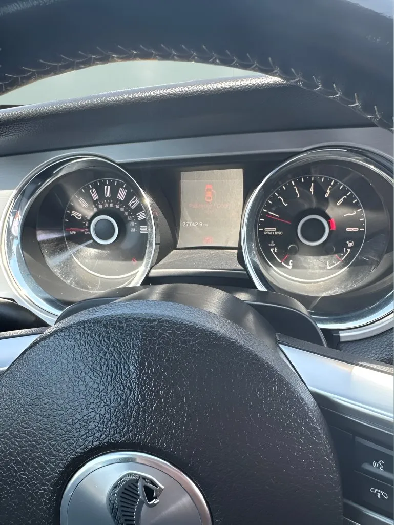 Ford Mustang photo 17