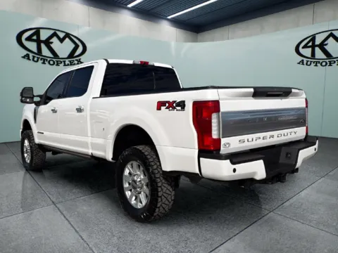 More photos of 2019 Ford F-250SD Limited at 4M Autoplex - Industrial Blvd, TX