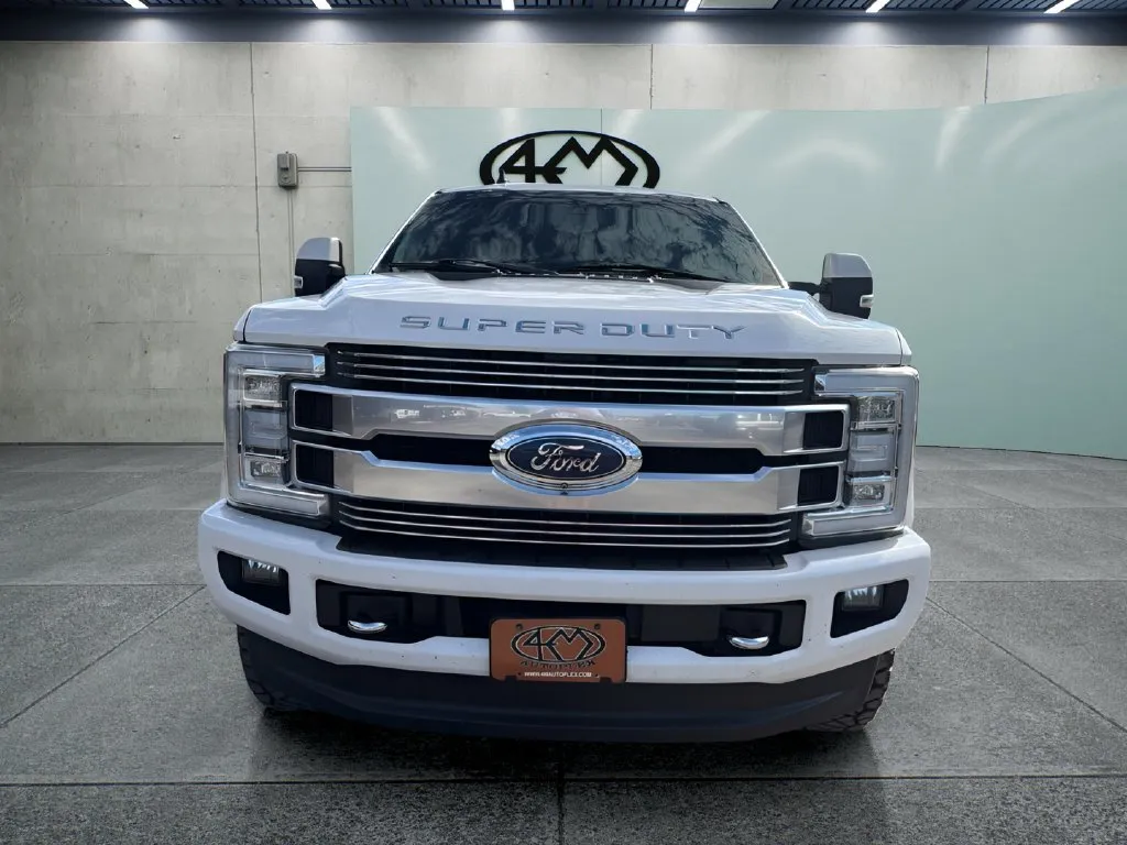 Ford F-250SD photo 8