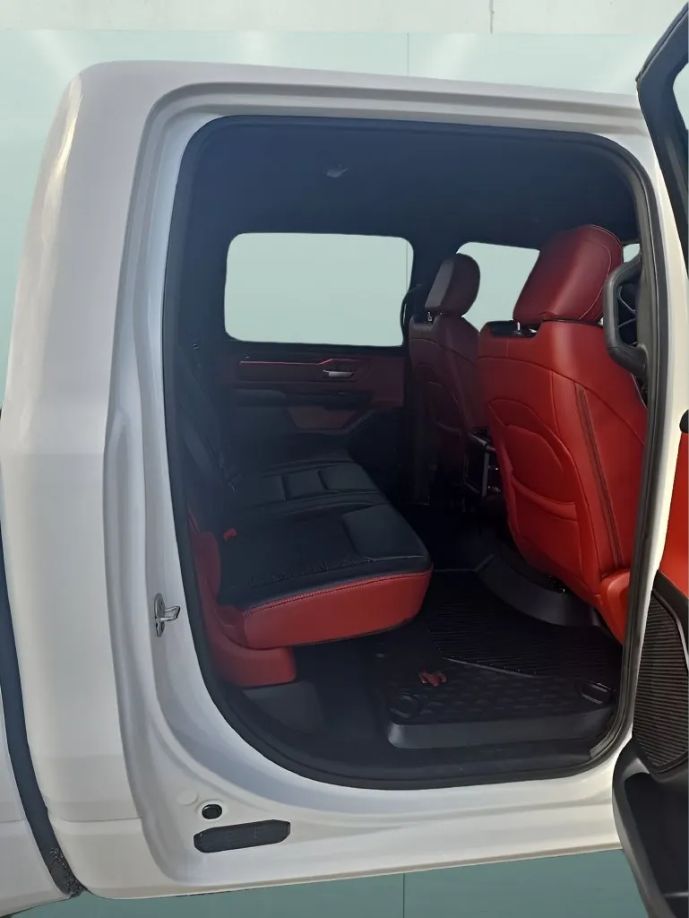 Ram 1500 photo 17