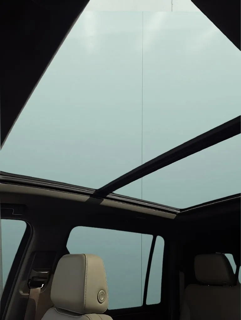 Chevrolet Suburban photo 33
