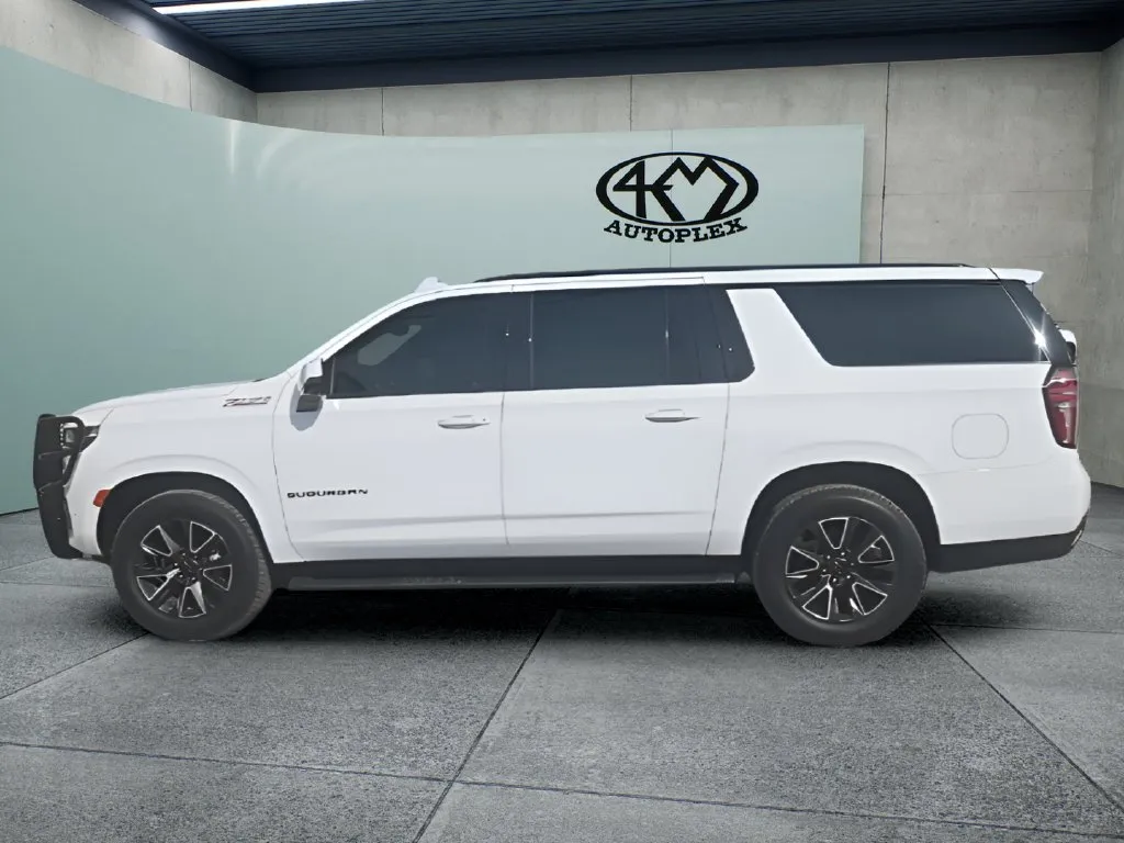 Chevrolet Suburban photo 7